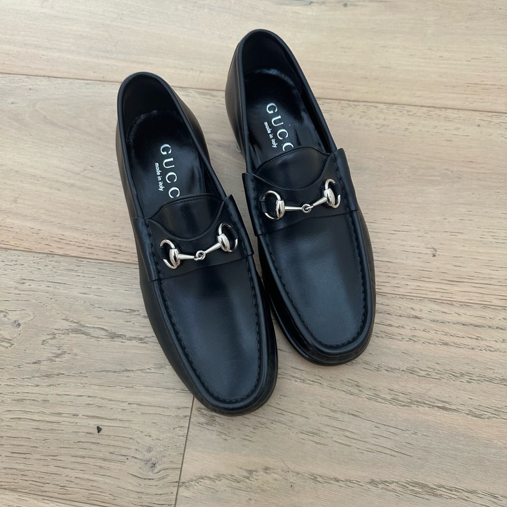 Gucci Black Leather Horsebit Loafers